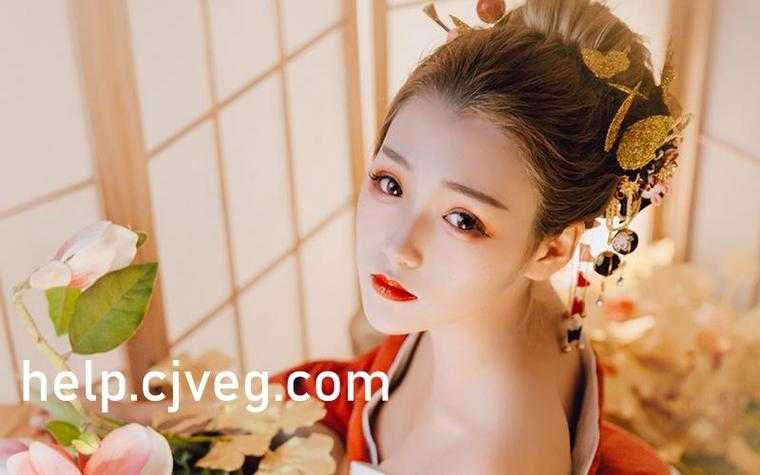 地下偶像 Sana 未增删带歌词作品：独特魅力绽放