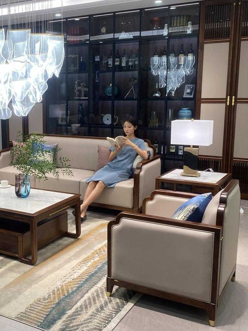 国产精品沙发系列打造舒适家居空间助您畅享惬意生活时光